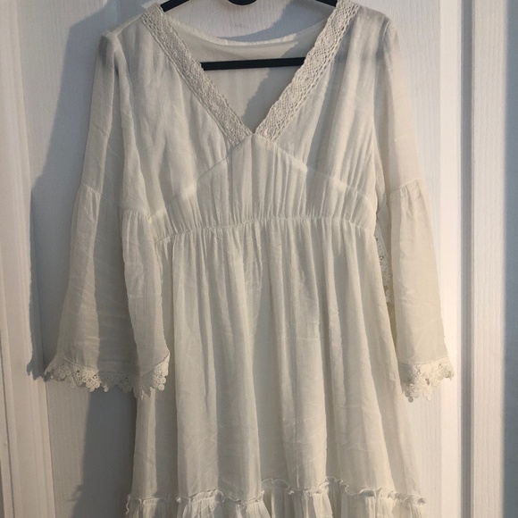 Boho White Lined Lace M/L Dress - Picture 1 of 4